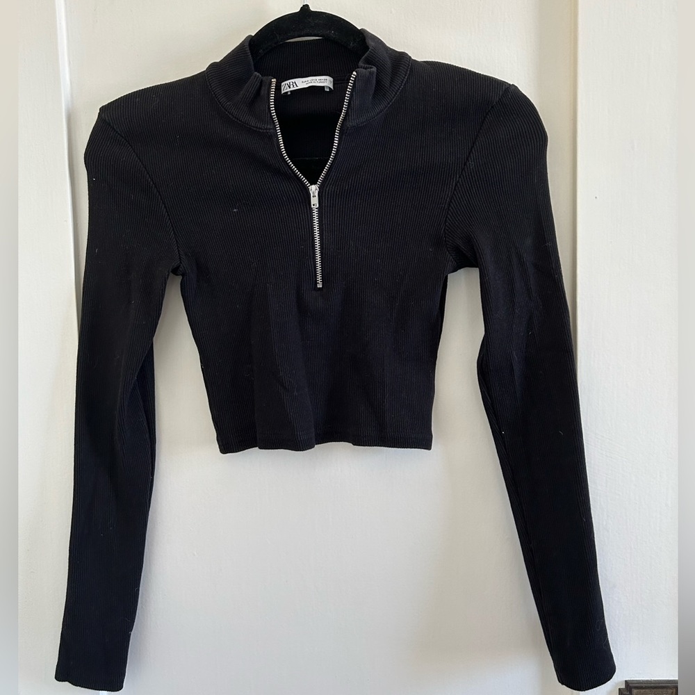 Zara Black Mockneck Half Zip Long Sleeve Crop Top